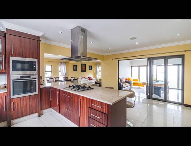 5 BEDROOM HOUSE FOR SALE IN ASPEN HILLS NATURE ESTATE